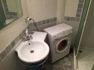 Monolocale in Vendita a Sanremo, 90'000€, 32 m², arredato