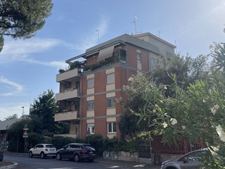Trilocale in Vendita a Roma, 499'000&euro;, 118 m²
