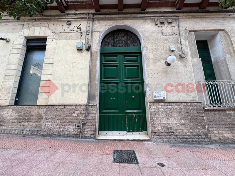 Bilocale in Vendita a Taranto, 50'000€, 72 m²