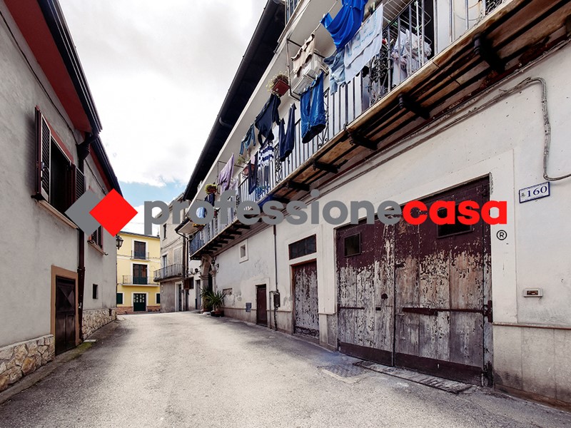 Appartamento in Vendita a Piedimonte Matese, 65'000€, 128 m²