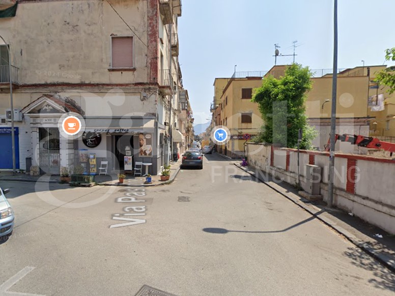 Bilocale in Vendita a Torre Annunziata, 55'000€, 85 m²
