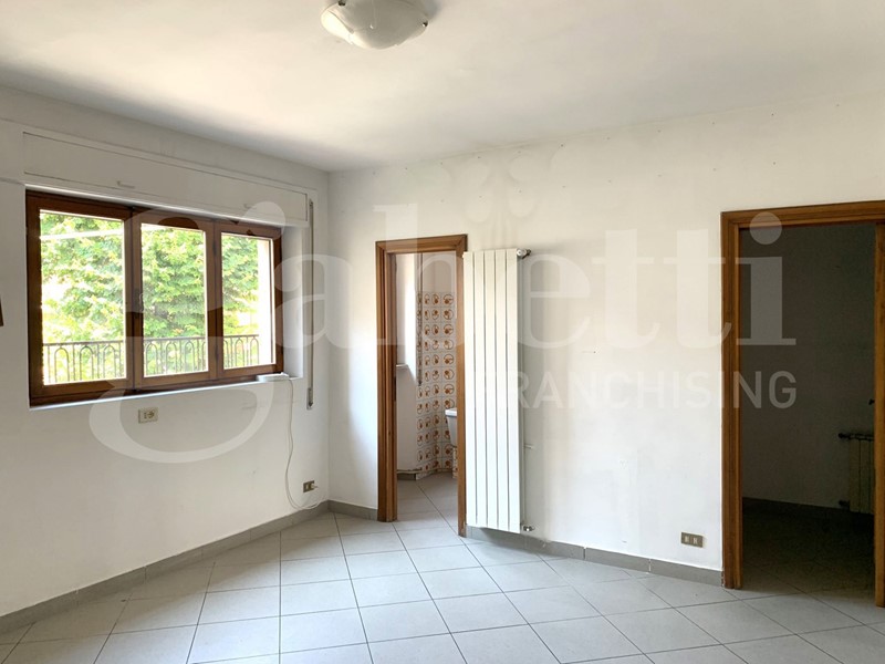 Quadrilocale in Vendita a Avezzano, 169'000€, 140 m²