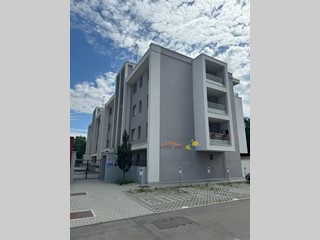 Appartamento in Vendita a Parma, 1'500'000€, 100 m²