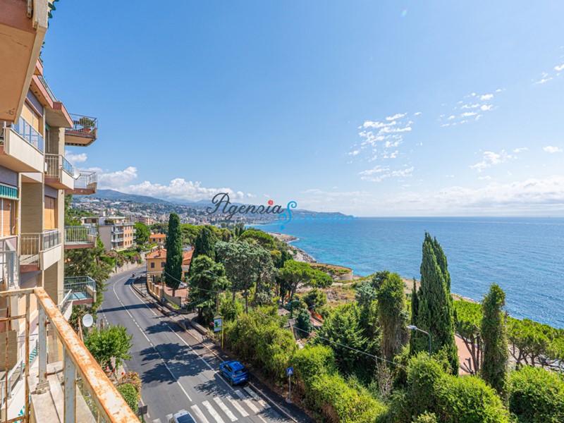 Bilocale in Vendita a Sanremo, 220'000€, 60 m²