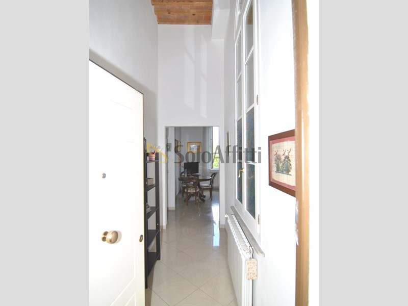 Quadrilocale in Affitto a Livorno, zona Centro, 900€, 60 m², arredato