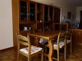 Appartamento in Affitto a Castelnuovo Magra, 750€, 110 m²