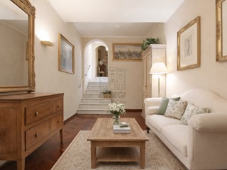 Appartamento in Vendita a Lucca, zona Centro storico, 670'000&euro;, 235 m²