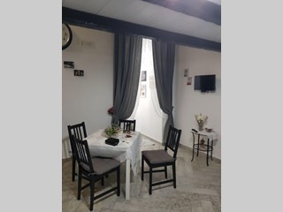 Bilocale in Affitto a Napoli, zona decumani, 550€, 50 m², arredato