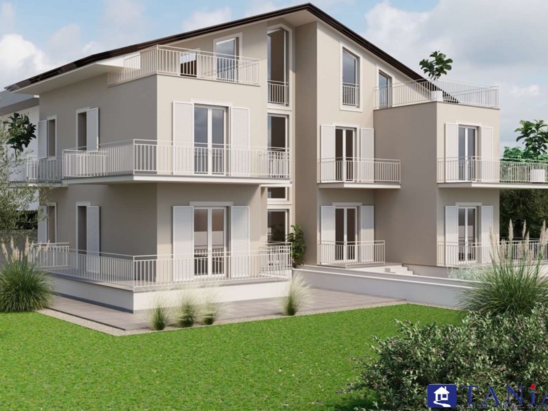 Appartamento in Vendita a Carrara, 310'000€, 80 m²