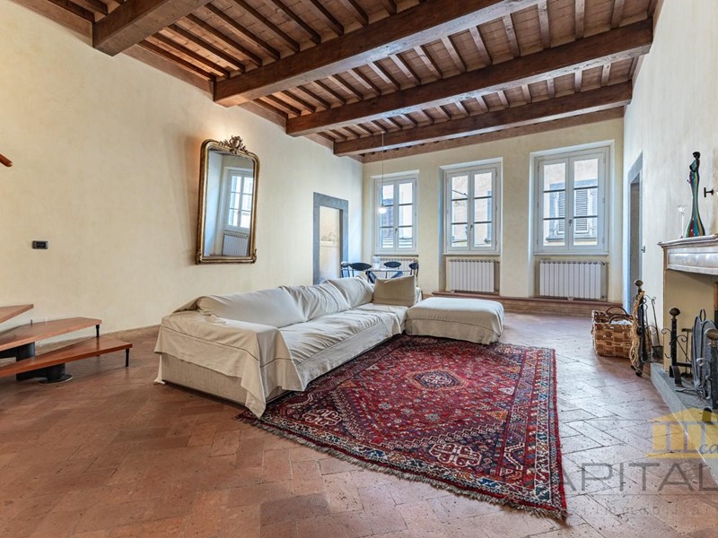 Appartamento in Vendita a Montopoli in Val d'Arno, 625'000€, 280 m², arredato