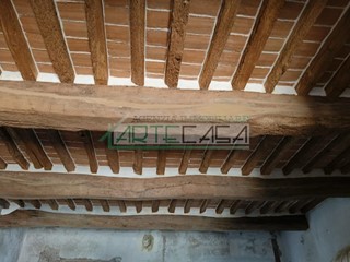 Magazzino in Vendita a Cascina, zona San Frediano a Settimo, 58'000€, 72 m²