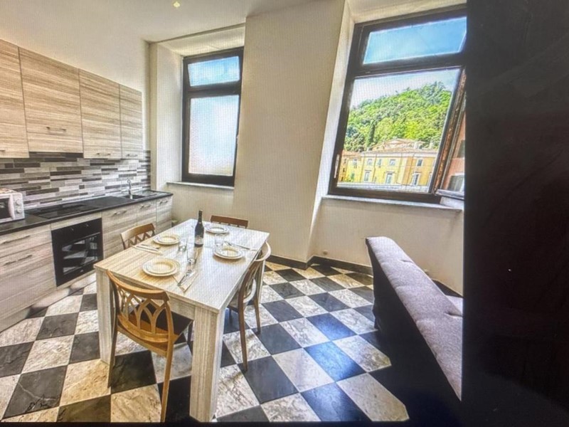 Trilocale in Affitto a Carrara, 750€, 60 m², arredato