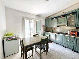 Quadrilocale in Vendita a Pisa, 205'000€, 75 m², arredato