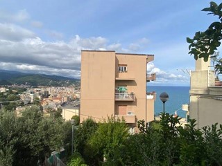 Trilocale in Vendita a Albissola Marina, 265'000€, 80 m²