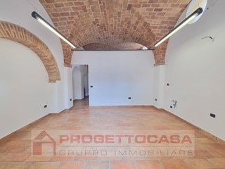 Bilocale in Vendita a Ascoli Piceno, 78'000€, 46 m²