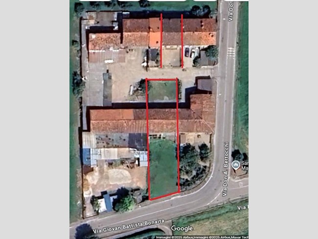 Appartamento in Vendita a Urgnano, 198'000€, 337 m²