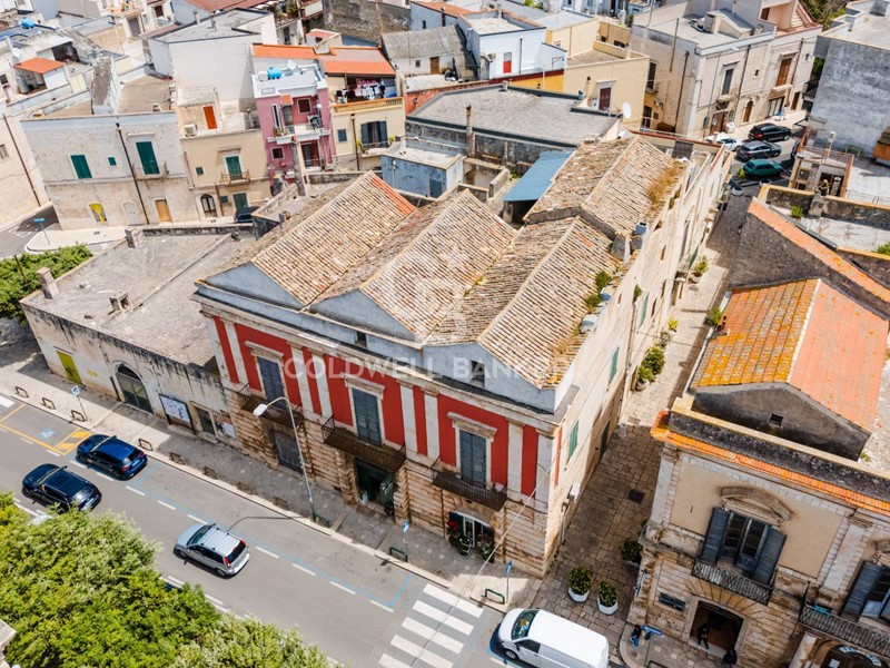 Appartamento in Vendita a Casamassima, 540'000€, 940 m²