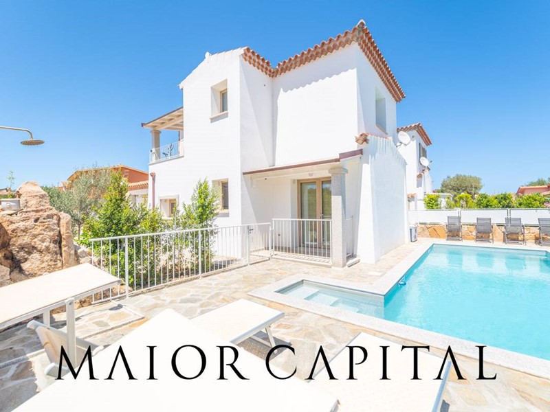 Villa in Vendita a Budoni, 575'000€, 120 m²