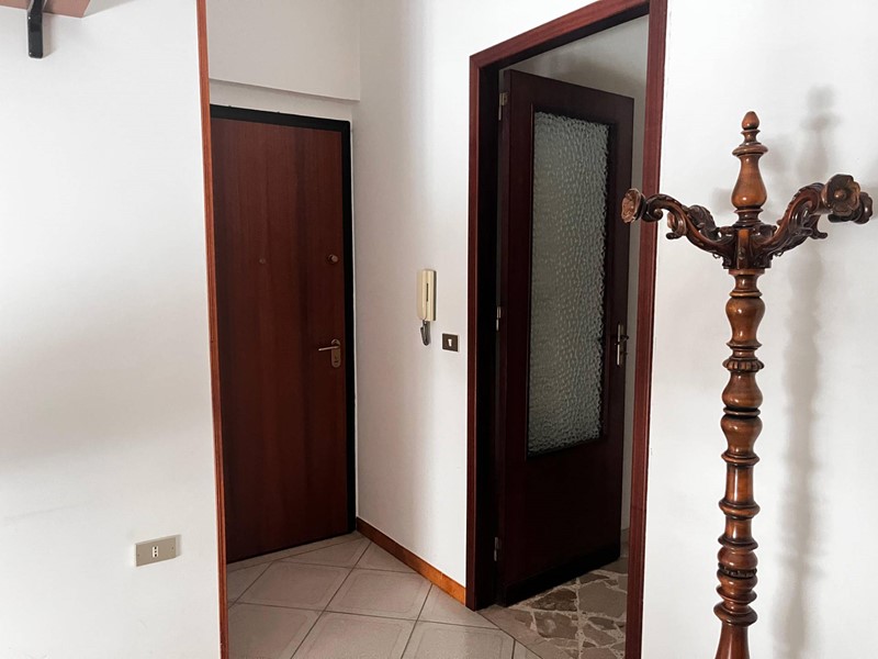 Appartamento in Vendita a Castelvetrano, 69'000&euro;, 140 m²