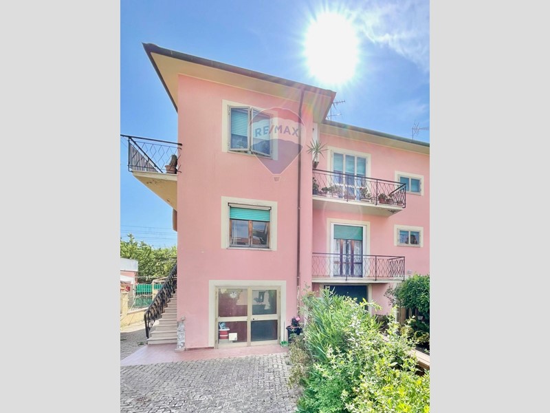 Appartamento in Vendita a Cecina, 250'000€, 127 m²