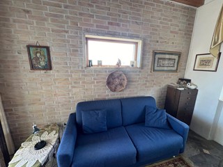 Trilocale in Vendita a Fermo, 105'000€, 130 m²