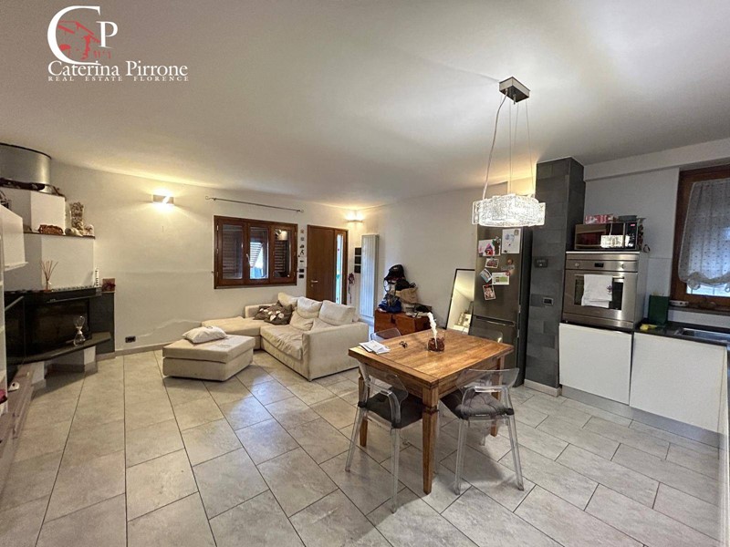 Casa Indipendente in Vendita a Firenze, 400'000€, 120 m²