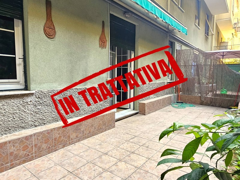 Appartamento in Vendita a Genova, 87'000€, 75 m²