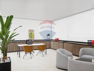 Ufficio in Vendita a Napoli, 79'000€, 54 m²