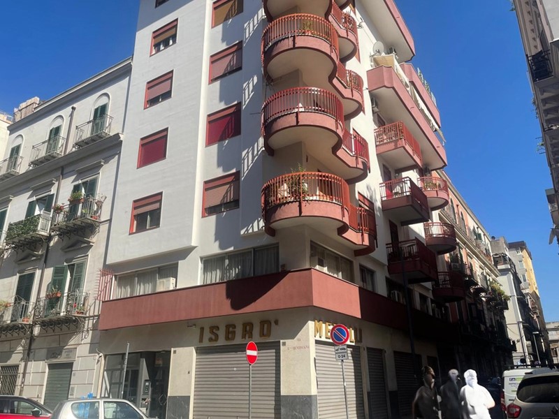 Ufficio in Affitto a Palermo, 250€, 30 m²