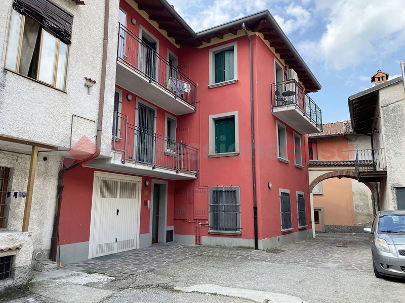 Trilocale in Vendita a Capriate San Gervasio, 109'000€, 71 m²
