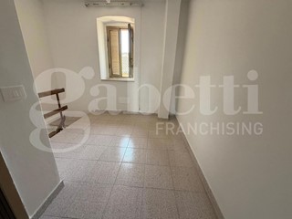 Casa Indipendente in Vendita a Assisi, 62'000€, 60 m²