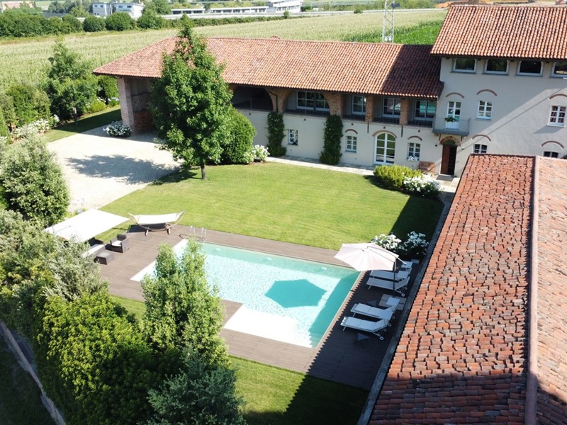 Villa in Vendita a Saluzzo, 675 m²