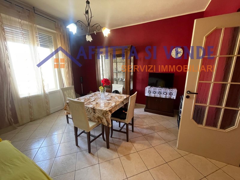 Quadrilocale in Vendita a Siracusa, 73'000&euro;, 100 m²