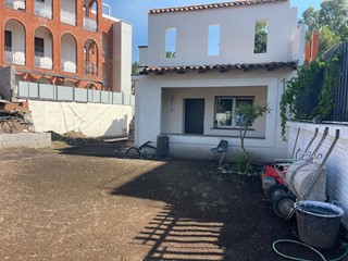 Villa in Vendita a Mascalucia, 187'000€, 75 m²