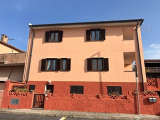 Appartamento in Affitto a Olbia, 900€, arredato