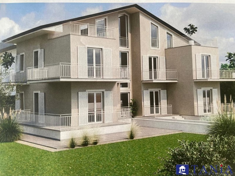 Appartamento in Vendita a Carrara, 310'000€, 80 m²