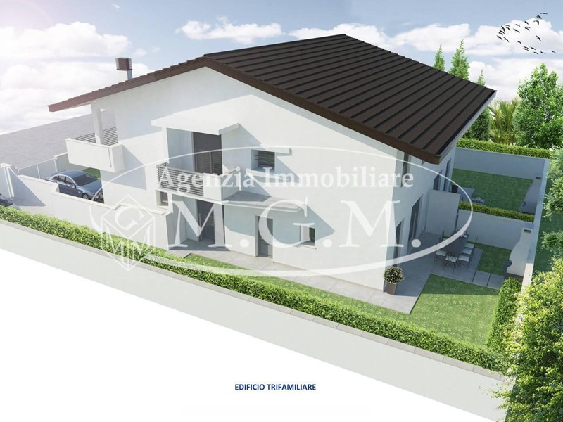Villa bifamiliare in Vendita a Pontedera, zona Santa Lucia, 365'000€, 130 m²
