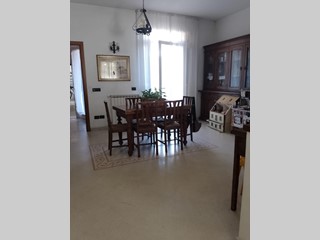 Casa Indipendente in Vendita a Viareggio, 480'000€, 150 m²