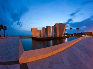 Terreno edificabile in Vendita a Massa, zona Ronchi, 235'000€, 1180 m²