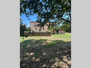 Casale in Vendita a Peccioli, 495'000€, 465 m², arredato, con Box