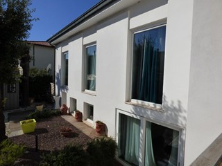 Villa in Vendita a Campiglia Marittima, zona Venturina, 650'000&euro;, 320 m², arredato, con Box