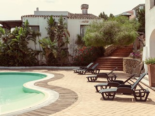 Villetta a schiera in Vendita a Arzachena, 990'000€, 150 m²