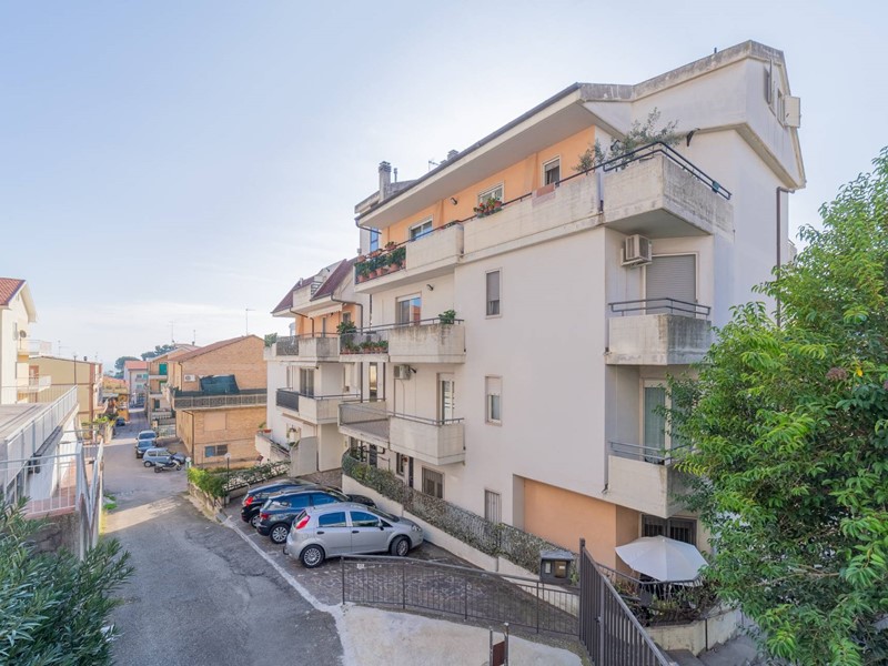 Quadrilocale in Vendita a Vasto, 175'000€, 121 m²