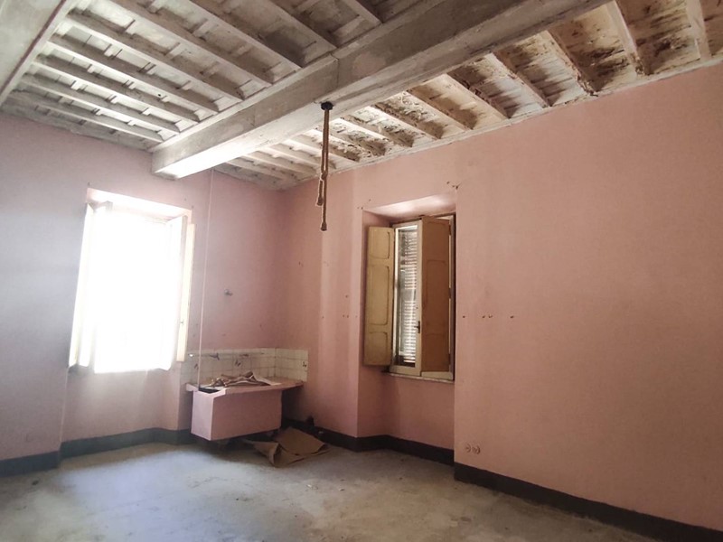 Appartamento in Vendita a Rieti, 290'000&euro;, 360 m²