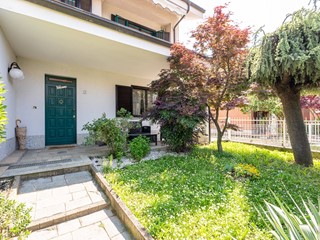 Casa Semi Indipendente in Vendita a Rivalta di Torino, 420'000€, 190 m², con Box