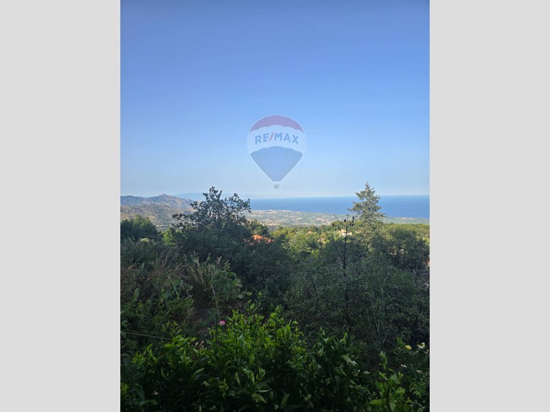 Trilocale in Vendita a Piedimonte Etneo, 45'000€, 56 m²