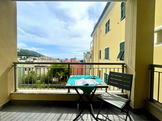 Trilocale in Vendita a Pietra Ligure, 325'000€, 48 m²