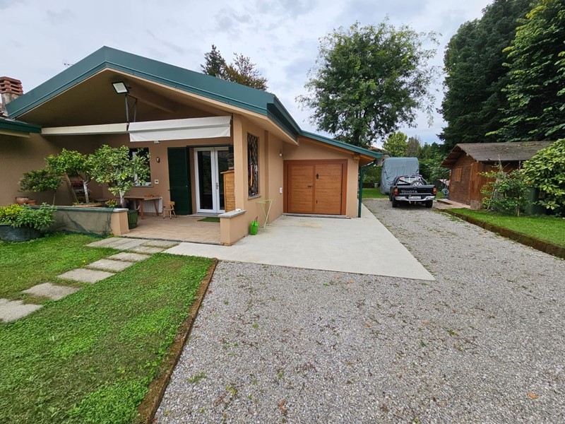 Villa in Vendita a Briosco, 438'000€, 130 m²