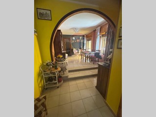 Trilocale in Vendita a Castelforte, 82'000€, 96 m²