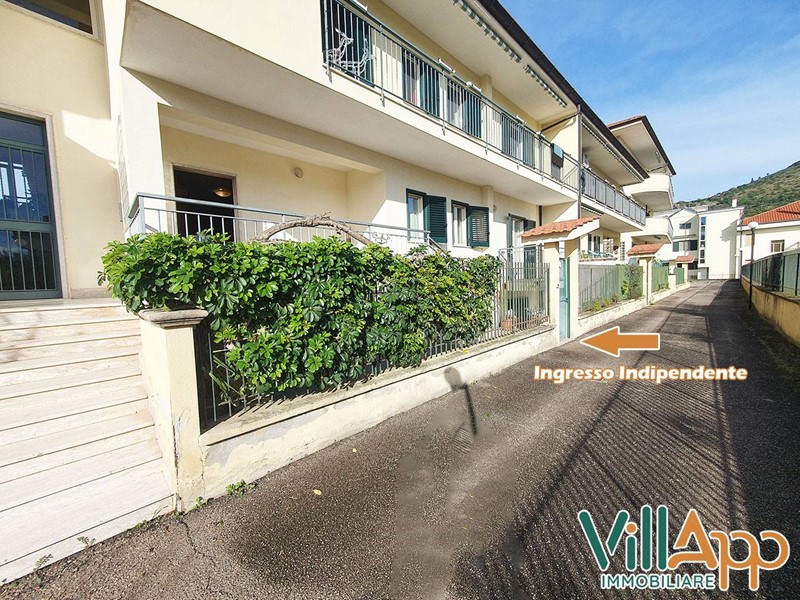 Appartamento in Vendita a Fondi, 189'000&euro;, 115 m²